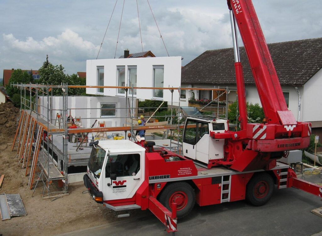 housebuilding, new building, construction site-1407480.jpg